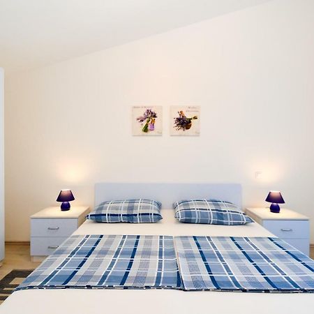 Apartment Mit- Mir Fondole Exteriér fotografie